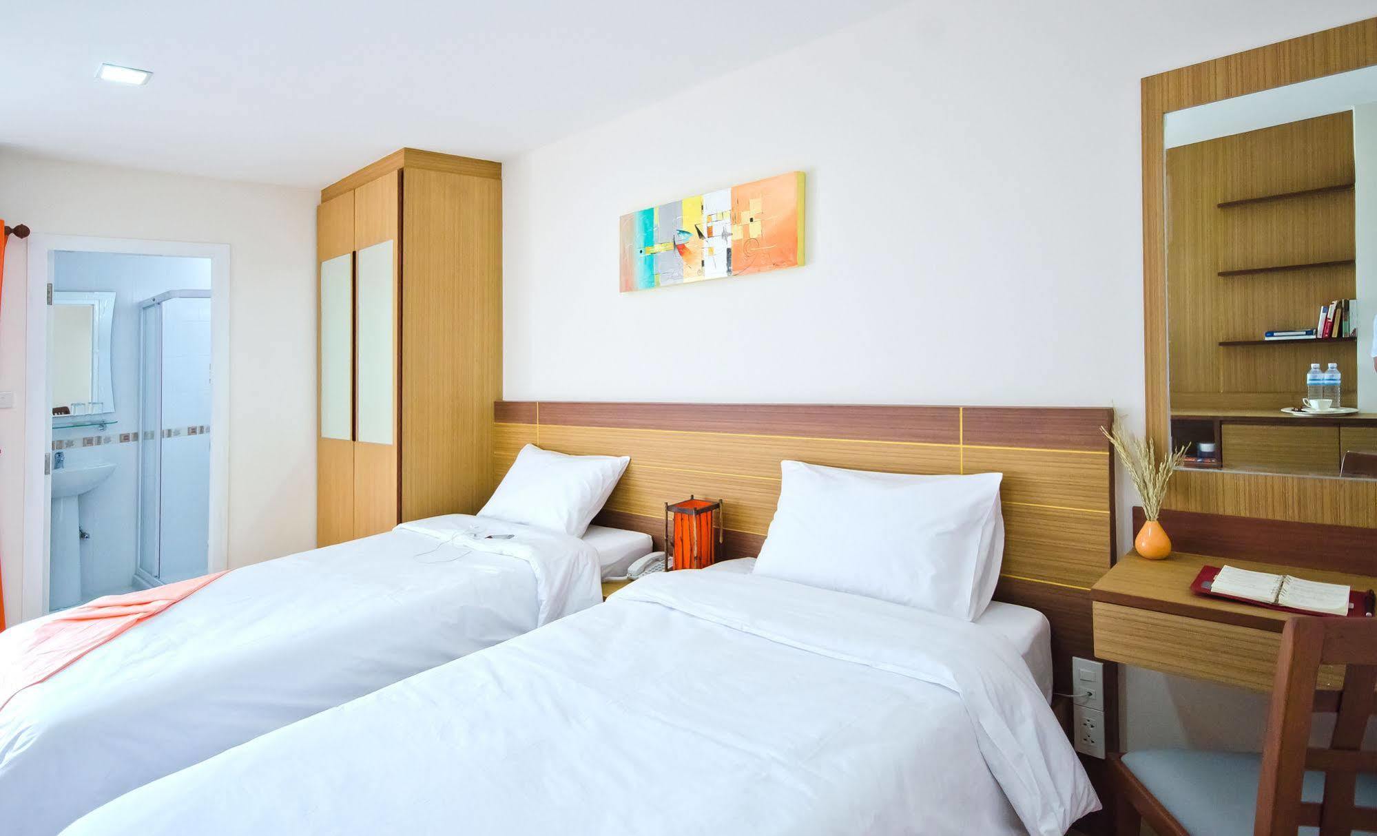 Kozy Inn Bangkok Exterior photo